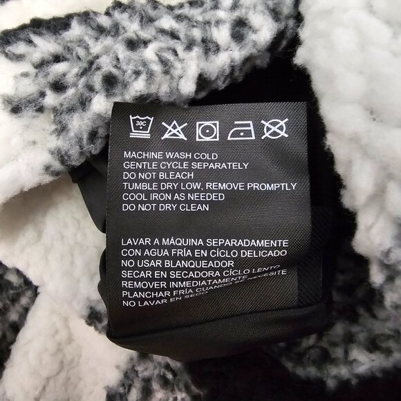 Weatherproof New Women's Reversible Ultra Cozy Plush Fleece Hooded Plaid Jacket - Picture 11 of 11